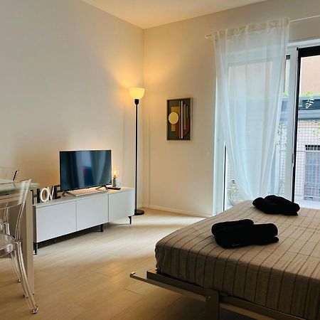 Studio 3 - Milano Apartment Luaran gambar